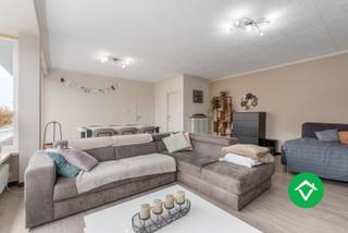 Dit ruim appartement bevindt zich in het hart van Aartrijke, een deelgemeente van Zedelgem. Dankzij de centrale ligging geniet u van een...