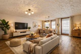 <p><span>Heverlee: Charmant 3-slaapkamerappartement met een goede EPC-score</span></p><p><span> </span></p><p><span>Dit ruime appartement gelegen in Heverlee biedt een ideale combinatie van comfort en functionaliteit. Het appartement is zeer ruim en beschikt over een woonoppervlakte van 116 vierkante meter en is voorzien van drie slaapkamers. </span></p><p><span> </span></p><p><span>We betreden het appartement via een ruime inkomhal met gastentoilet die toegang biedt tot een gezellige woonkamer met eetruimte, waar natuurlijk licht door grote ramen naar binnen stroomt. Het terras is aansluitend en vooral heel rustig gelegen. De keuken is voldoende ruim en vormt de perfecte plaats voor een mooie moderne keuken. Het appartement beschikt over 3 aangename slaapkamers en een badkamer met ligbad. </span></p><p><span>Om dit appartement te vervolledigen werd er nog voorzien in een garagebox, deze is optioneel bij aan te kopen voor 27.500 euro. </span></p><p><span>De locatie is uitstekend bereikbaar en biedt eenvoudig toegang tot winkels, scholen en openbare voorzieningen. Dit eigendom vormt een aantrekkelijke opportuniteit voor diegenen die op zoek zijn naar een fijne woonplek in het mooie Heverlee aan de rand van Leuven, gecombineerd met praktische voorzieningen en voldoende ruimte voor het dagelijks leven.</span></p><p><span>Bent u op zoek naar een aangenaam op te frissen appartement op een zeer goede locatie in Heverlee? Zoek niet verder en maak vandaag nog een afspraak!</span></p>