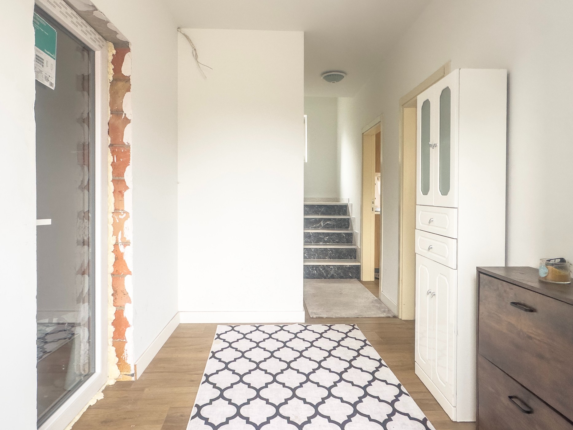 Ruime gezinswoning met vlotte bereikbaarheid in Grembergen! - foto 3