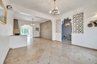 House for sale in Denderleeuw