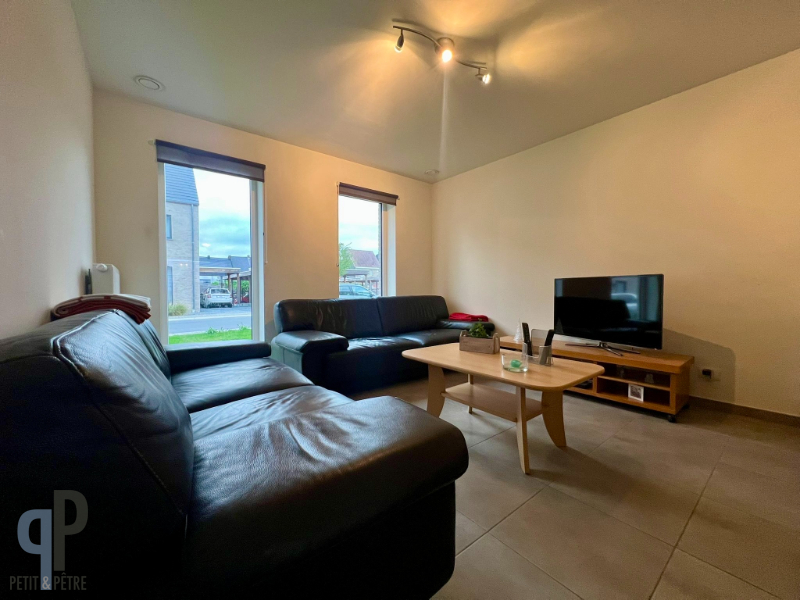 Recente, energiezuinige woning met 4 slaapkamers - foto 4