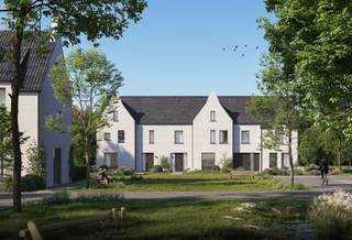 Op zoek naar een woning waar luxe, rust en duurzaamheid samenkomen? In het charmante Godsheide Dorp, een verkeersluwe en groene omgeving op enkele minuten fietsen van het centrum van Hasselt, vind je deze nieuwbouwwoning met hoogwaardige afwerking. Hier geniet je van de dorpse rust, omringd door natuur, en tegelijk van een vlotte bereikbaarheid richting stad en autosnelweg.<br /><br /><strong>High-end wooncomfort</strong><br />De woning van 211 m² werd afgewerkt met oog voor detail en duurzame materialen. Ze beschikt over 3 volwaardige slaapkamers, ideaal voor gezinnen of wie extra ruimte zoekt. Dankzij de open indeling en grote raampartijen geniet je van een lichte, aangename woonbeleving. Bovendien is er een ruime zolder die je volledig naar wens kan inrichten, bijvoorbeeld als extra slaapkamer, bureauruimte of ontspanningsruimte. Voor de woning beschik je over een eigen parkeerplaats, recht voor de deur. In de omgeving zijn meerdere parkeerplaatsen aan te kopen.<br /><br /><strong>Energieneutraal en toekomstgericht</strong><br />Met een E-peil van 0, zonnepanelen en doorgedreven isolatie woon je hier volledig energieneutraal. Je geniet van lage energiekosten en een constant aangenaam binnenklimaat – helemaal klaar voor de toekomst. Dankzij het verlaagde btw-tarief van 6% profiteer je bovendien van een financieel voordeel bij aankoop.<br /><br /><strong>Groen wonen, vlot bereikbaar</strong><br />Godsheide Dorp is een rustige woonomgeving met weinig verkeer, ideaal voor gezinnen die willen genieten in het groen. Toch ben je snel in hartje Hasselt of op de autosnelweg richting je werk.<br /><br /><strong>Interesse?</strong><br />Neem contact op met Kolmont via T. +32 (0)11 211 211 of vul het contactformulier in. Onze bouwadviseurs helpen je graag verder. Meer info vind je op www.godsheidedorp.be.