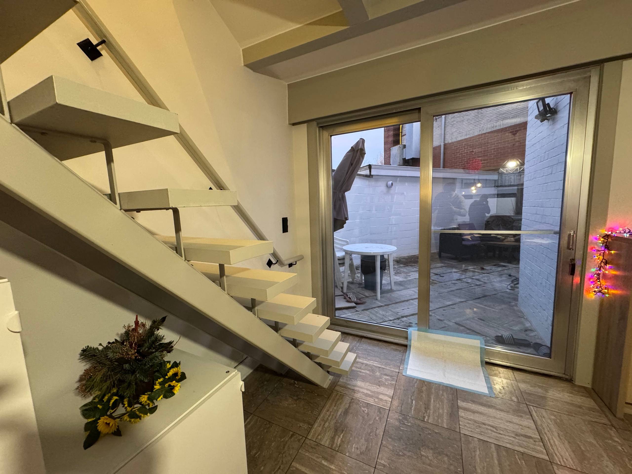 Starterswoning met twee slaapkamers te koop - foto 3