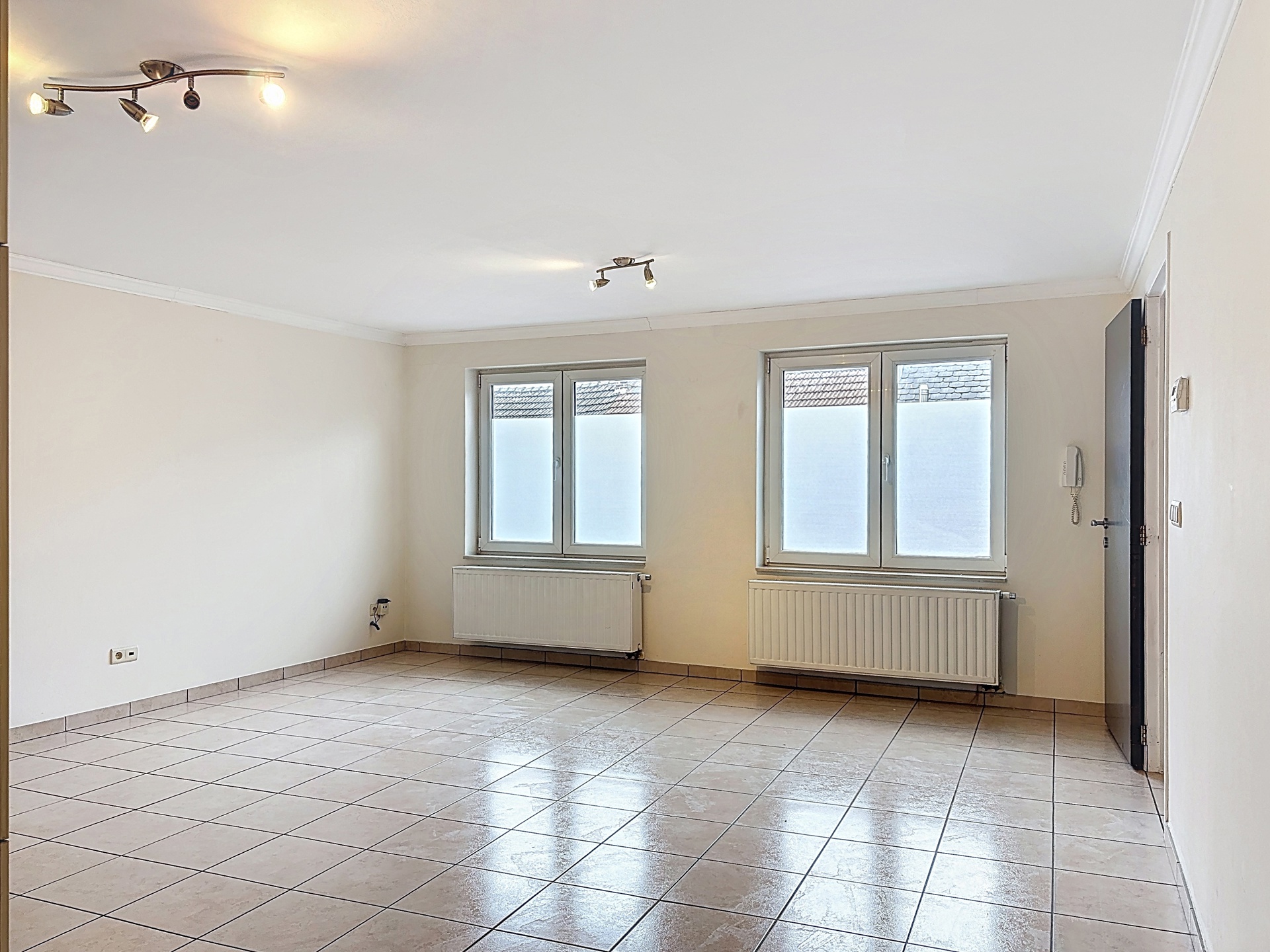 Appartement te huur in Courcelles met 1 slaapkamer - foto 3