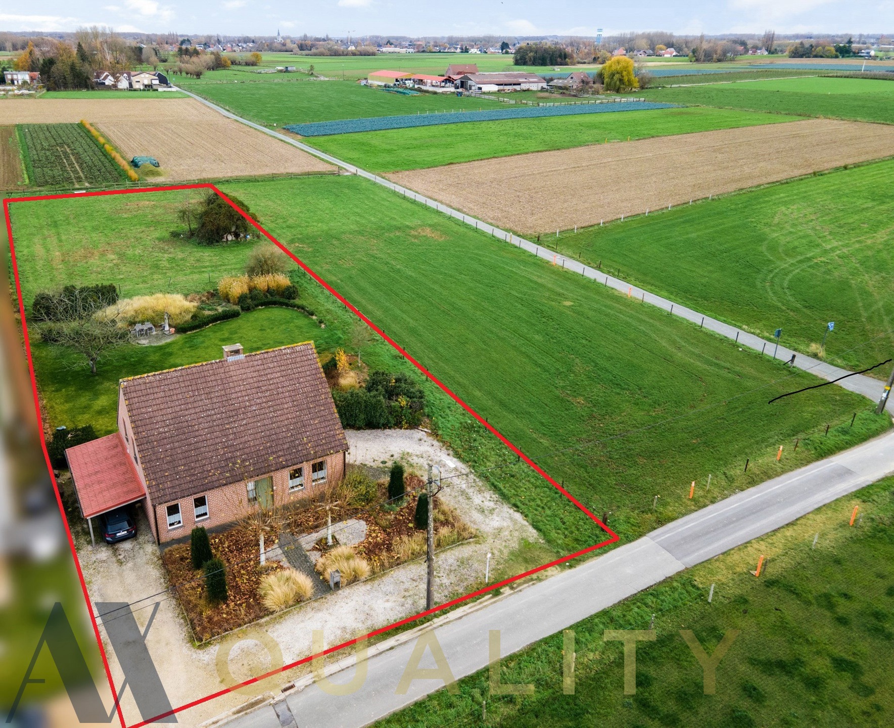 Rustig en landelijk gelegen villa met weiland op 30 are 94 ca - foto 3