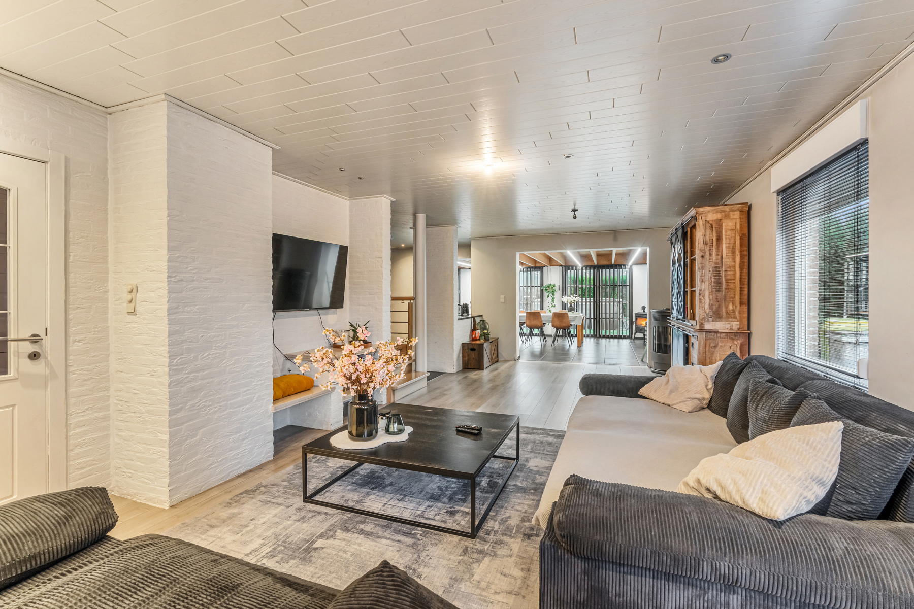 Instapklare OB met 3 slpk, 2 badkamers, garage en tuin. - foto 4