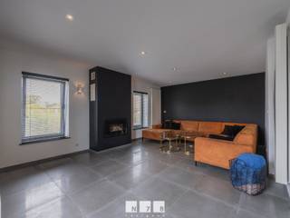 <strong>VRIJSTAANDE WONING OP EEN PERCEEL MET EEN TOTALE OPPERVLAKTE VAN 12A17CA TE ROTEM.</strong><br /><br /><strong>TROEVEN</strong><br />- Vrijstaande en instapklare woning op een ruim perceel van maar liefst 12a17ca. <br />- Rustige ligging in Rotem, gecombineerd met de ruimte en privacy die een vrijstaande woning te bieden heeft. <br />- Kwalitatief gerenoveerd in 2018-2019, waardoor de woning vandaag een moderne en verzorgde basis biedt. <br />- Ruime en aangename leefruimte met pelletkachel<br />- een mooie verbinding van het terras met de tuin. <br />- Volledig uitgeruste keuken met inductiekookplaat, dampkap, Amerikaanse koelkast, vaatwasser en combi-oven. De vaatwasser en combi-oven werden eind 2025 vernieuwd. <br />- Twee slaapkamers op de verdieping, waarvan één voorzien is van airconditioning en beschikt over praktische dressing-/maatkastmogelijkheden. <br /><span>- Mogelijkheid tot een derde slaapkamer op het gelijkvloers.</span><br />- Ruime inpandige garage van ca. 27m², met aansluitingen voor wasmachine en droogkast. <br />- Extra berging van ca. 18m², ideaal voor fietsen, tuinmateriaal, hobby's of extra opslag. <br />- Veel maatwerk en ingebouwde kasten, waardoor er in de woning opvallend veel praktische opbergruimte aanwezig is. <br />- Airconditioning in de leefruimte en op de verdieping, voor extra comfort tijdens warme dagen. <br />- Ruim en volledig omheind perceel met een aangename tuin, terras en overdekte buitenruimte. <br />- Rechtstreekse toegang tot de tuin via de inrit, bijzonder handig voor fietsen, tuinmateriaal of aanhangwagen. <br />- Twee inritten, wat zorgt voor extra parkeergelegenheid en flexibiliteit.<br /><br /><strong>GELIJKVLOERS</strong><br />- Inkomhal (2,25m x 4,29m = 9,65m²): vloertegel.<br />- Toilet (0,89m x 1,51m = 1,34m²): zittoilet, wandbetegeling, steentapijt.<br />- Woonkamer (6,19m x 3,97m = 24,57 m²) + (4,44m x 2,79m = 12,39m²) + (0,94m x 3,31m = 3,11m²) = 40,07m²: vloertegel, pelletkachel.<br />- Keuken (3,34m x 3,86m = 12,89m²): combi-oven, vaatwasser, Amerikaanse koelkast, kookplaat inductie, dampkap, airco, vloertegel.<br />- Badkamer (3,26m x 2,53m = 8,25m²): wastafel, onderkast, spiegel, kolomkast, douche, hoekbad, vloertegel, muur volledig betegeld.<br />- Berging/slaapkamer (2,2m x 5,64m = 12,41m²): tegelvloer, inbouwkasten.<br />- Inpandige garage (5,00m x 5,39m = 26,95m²): muren bekleed met OSB-platen, betonvloer met vloerbedekking, aansluiting wasmachine, droogkast.<br />- Berging (3,54m x 5,12m = 18,12m²): betonvloer.<br /><br /><strong>VERDIEPING +01</strong><br />- Overloop (1,31m x 2,95m = 3,86m²): steentapijt. <br />- Slaapkamer 1 (4,08m x 4,42m = 18,03m²): steentapijt.<br />- Dressing (3,86m x 2,27m = 8,76m²): steentapijt, maatkastenbouwkasten.<br />- Dressing (3,32m x 1,17m = 3,88m²): steentapijt, maatkasten.<br />- Slaapkamer 2 (3,93m x 4,44m = 17,45m²): steentapijt, airco.<br /><br /><strong>EXTERIEUR<br /></strong>- Overdekt terras. <br />- Tuinberging.<br />- Omheinde tuin. <br />- toegangspoort naar de tuin.<br /><br /><strong>RENOVATIES/VERNIEUWINGEN 2018-2019</strong><br />- Keuken.<br />- Inbouwkasten.<br />- Nieuwe vloeren.<br />- 2 Airco's.<br />- Radiatoren.<br />- Dak, dakisolatie.<br />- Overkapping.<br /><br />Bekijkt u deze advertentie via een aanverwante vastgoedsite, surf dan zeker naar onze website www.N78vastgoed.be voor een uitgebreide beschrijving en foto's. Meer info: +32 (0)89 86 18 88 of info@N78vastgoed.be.