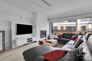 Duplex te koop in het centrum van KuurneDit is een vanafprijs, elk bod boven deze prijs wordt voorgelegd aan de eigenaar.Ontdek deze ruime duplex...