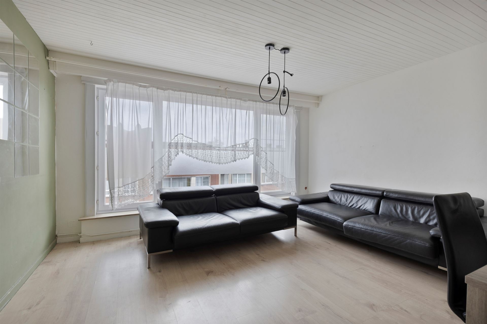 Ruim appartement 2 slpks en extra bureau in klein gebouw - foto 4