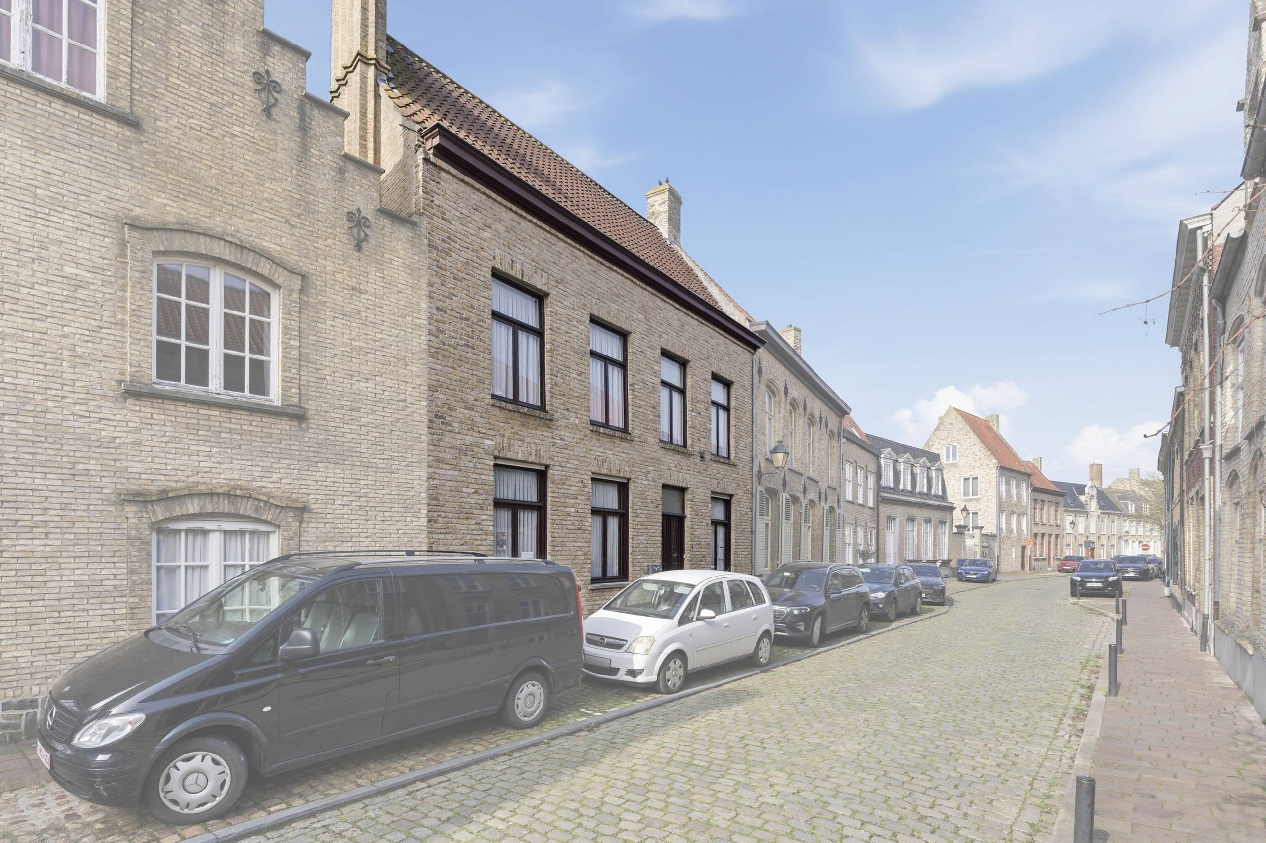 Herenwoning met 3 slaapkamers en stadstuin te koop in Veurne - foto 4