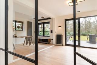 Zegersdreef 5Dans l'une des avenues les plus recherchées et les plus vertes de Vriesdonk, à distance de marche du centre du village et juste à...