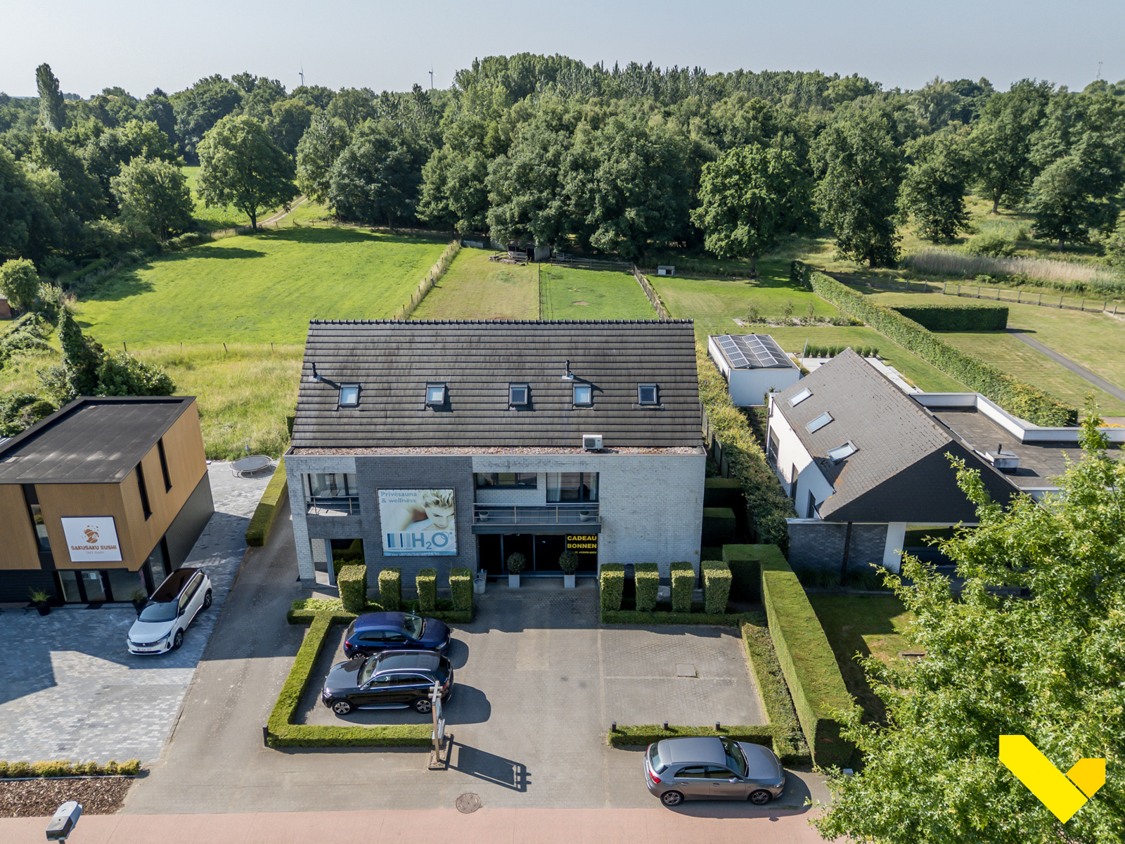 Exclusieve duplex appartementen en luxe saunacomplex met buitenzwembad - foto 1