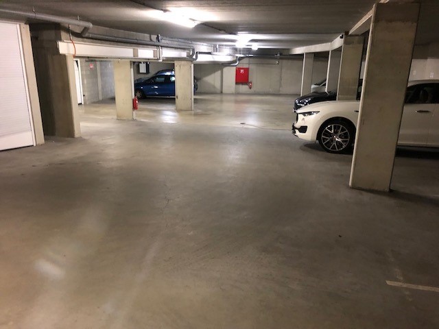 Ondergrondse autostandplaats op de Groene Boulevard. - foto 5