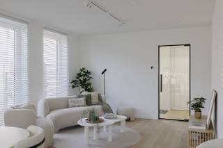 Bent u op zoek naar een prachtig afgewerkte nieuwbouwwoning in Vichte? Dan is deze absolute topper zeker iets voor u! De woning beschikt over...