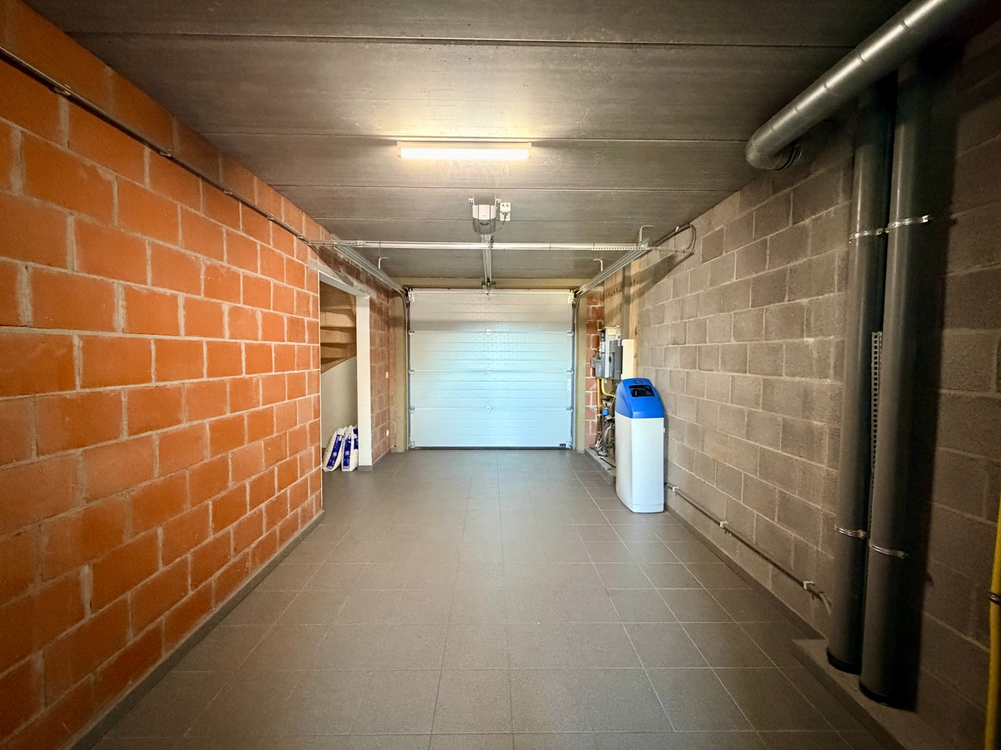 Ideale starterswoning in rustige woonwijk te Ledegem! - foto 5
