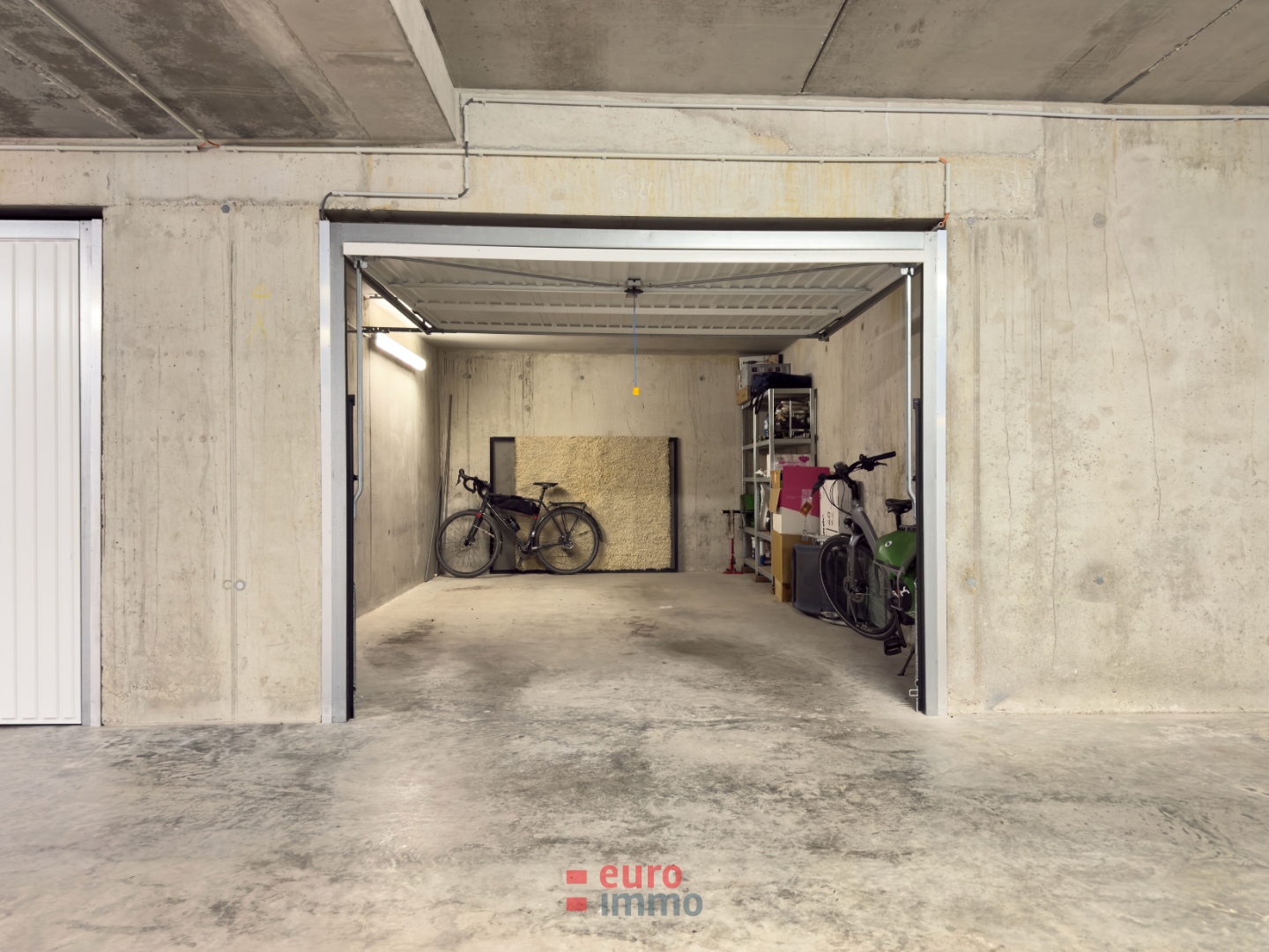 Ruime garagebox langs de waterlijn van Nieuwpoort-Stad! - foto 2