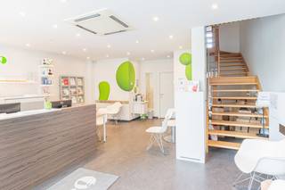 Dit commercieel pand is ideaal gelegen in de Onze-Lieve-Vrouwestraat, één van de nieuwe hotspots van Mechelen en een belangrijke winkelstraat in...