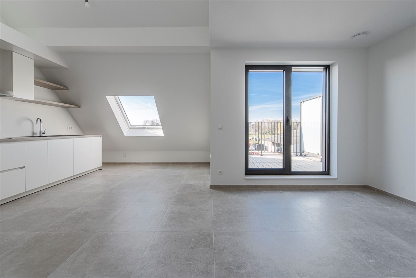 Uniek duplex-appartement in een nieuw appartementsgebouw te Sint-Gillis-Waas - foto 4