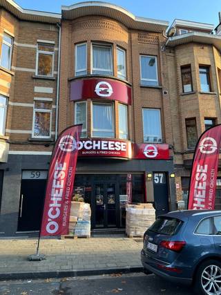 Een vastgoed vennootschap bestaande uit 3 gebouwen (deels commercieel)Vennootschap bestaande uitvolgende onroerende goederen:1.Gebouw te 1070...