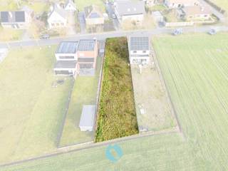Bent u op zoek naar de combinatie van een bouwgrond en een zorgeloos bouwproject?Dan is dit perceel van maar liefst 571 m² precies wat u zoekt!Op...