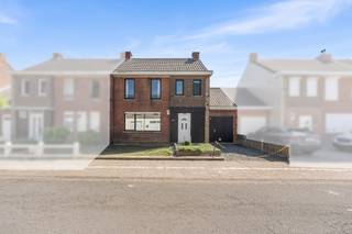 House for sale in Berlare