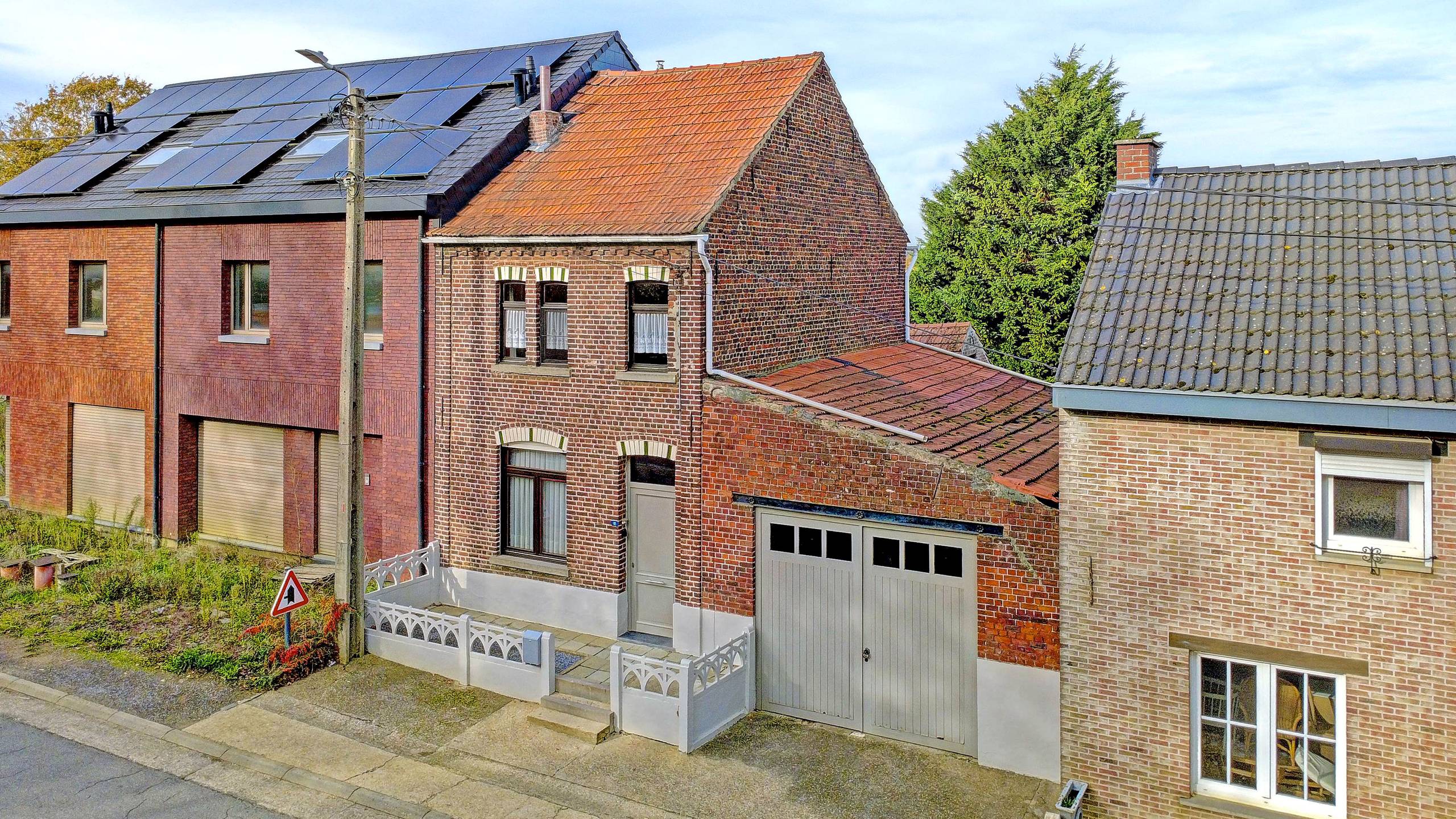 Gunstige gelegen woning met 2 (mog. 3) slaapkamers en garage - foto 1