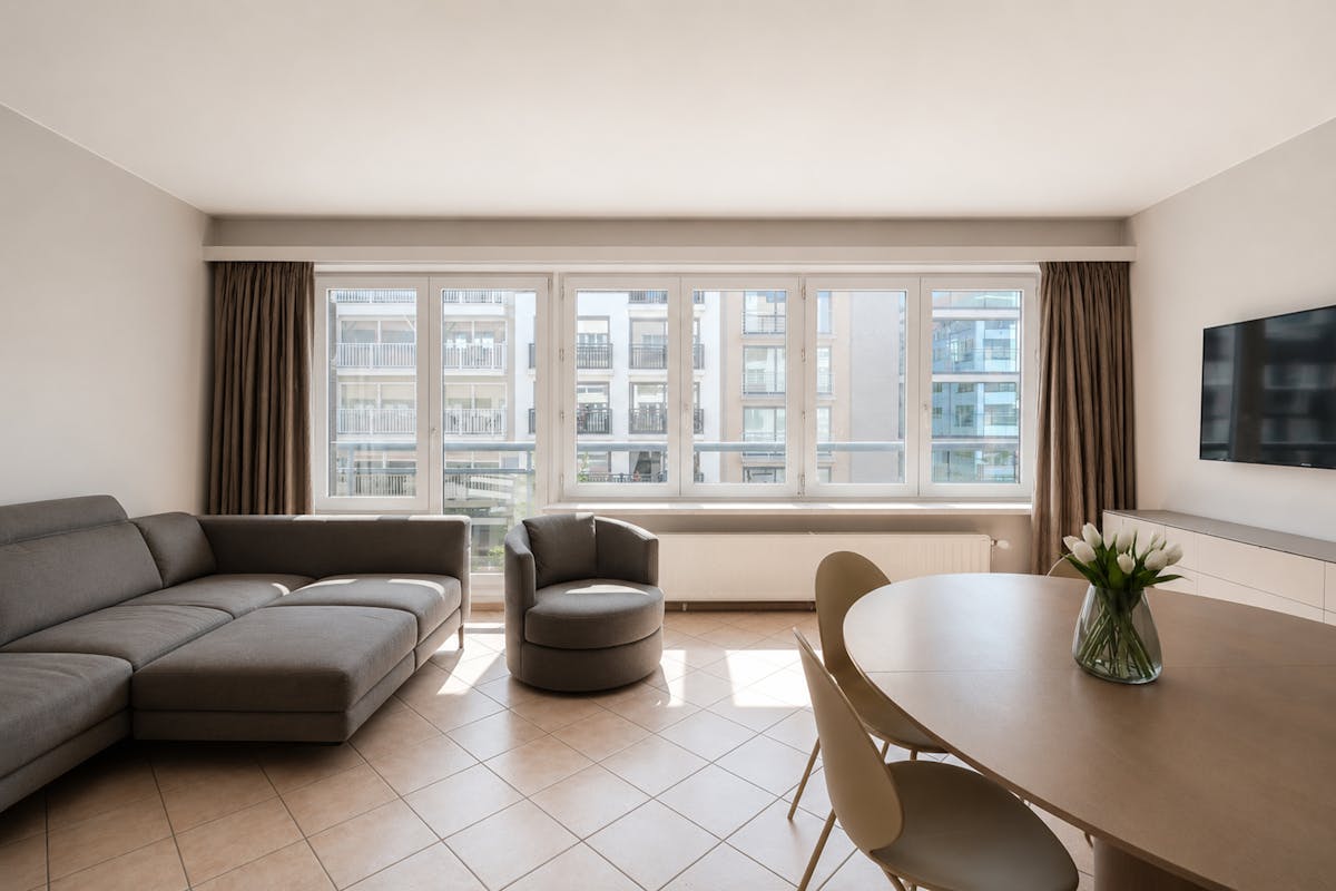 Ruim appartement met twee slaapkamers te koop op topligging - foto 5
