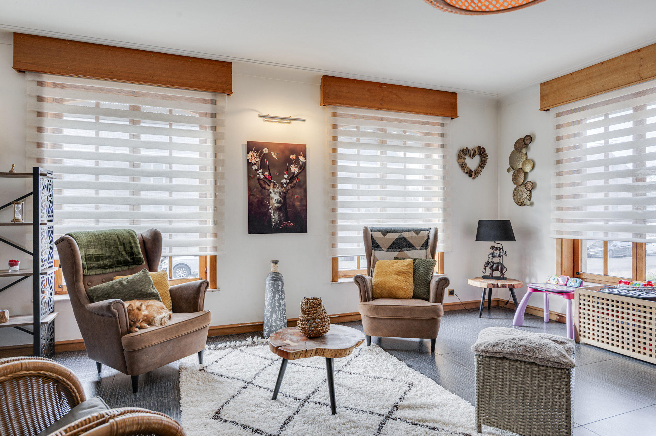 TE KOOP – UITZONDERLIJKE WONING MET ZELDZAAM GROTE VOLUMES - foto 5