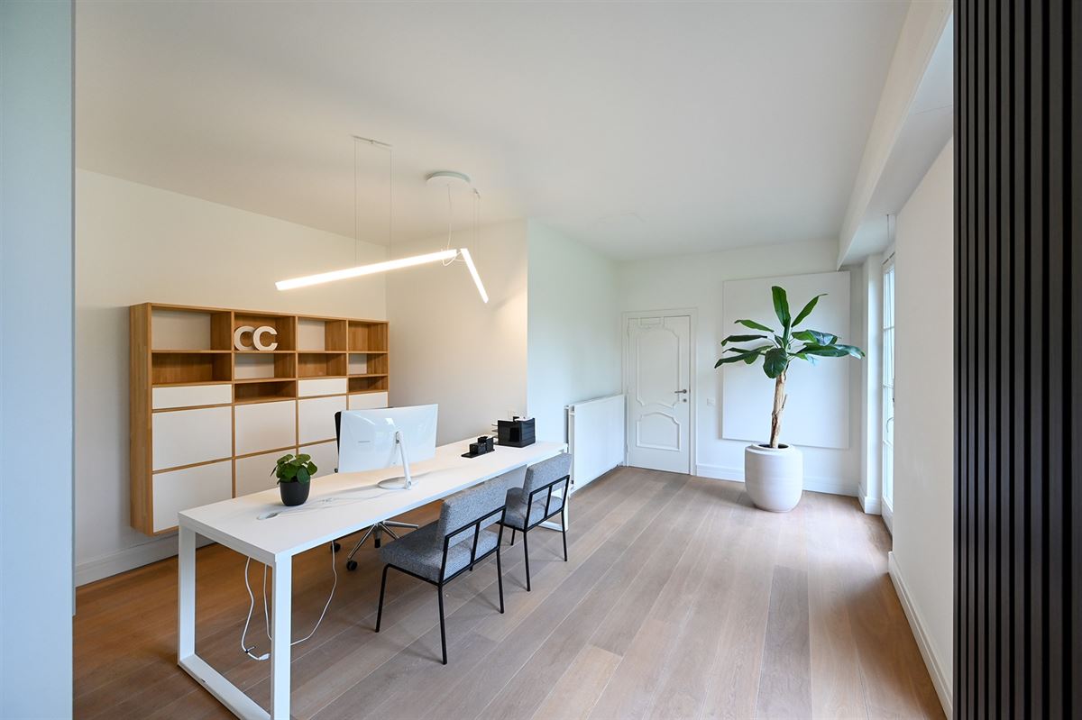 Commercial for rent in Brasschaat - photo 3