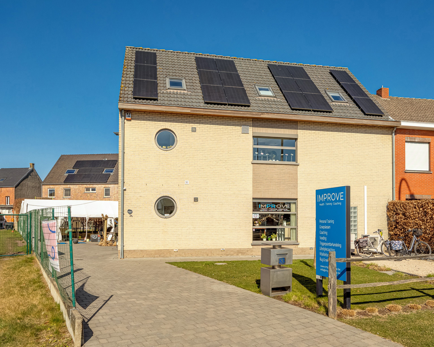 Commercial à vendre à Malle - photo 1