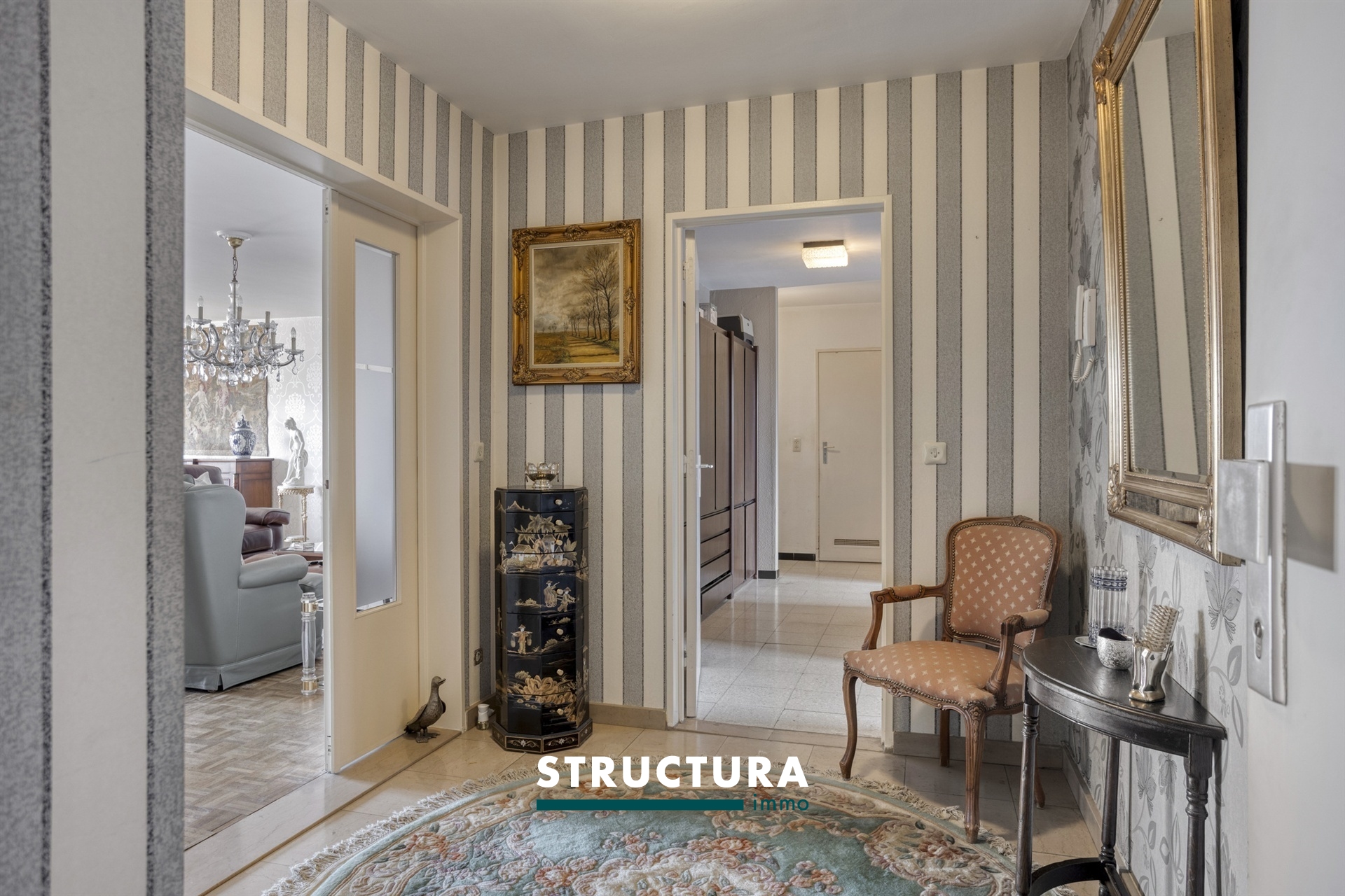 Ruim, zonovergoten appartement met 3 slaapkamers! - foto 4