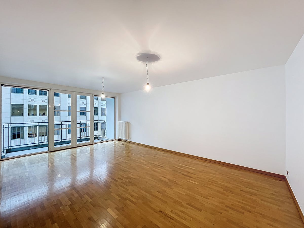 2-kamer appartement met parking te huur in het centrum - foto 3