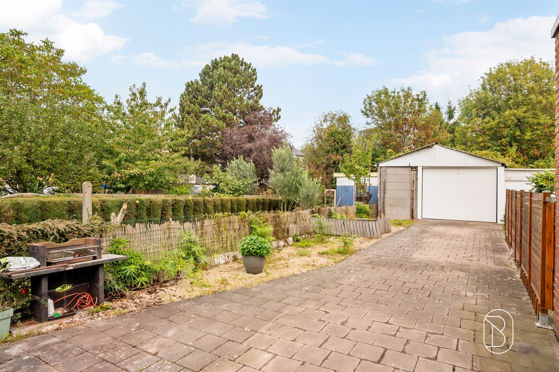 Groot huis met opslagruimte in het hart van Moeskroen - foto 4