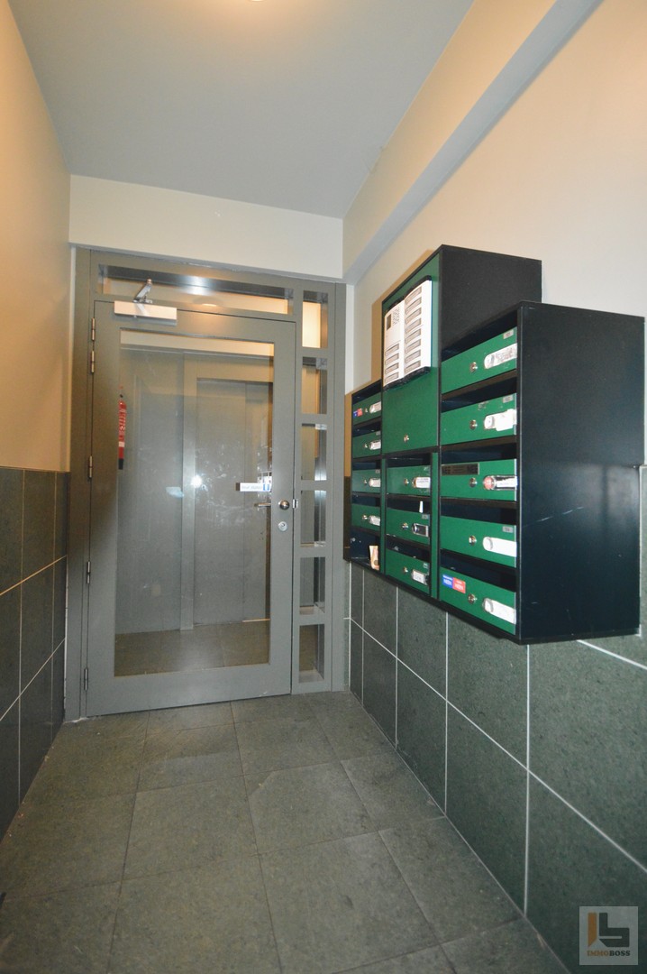 Centraal gelegen 1-slpk appartement - photo 2