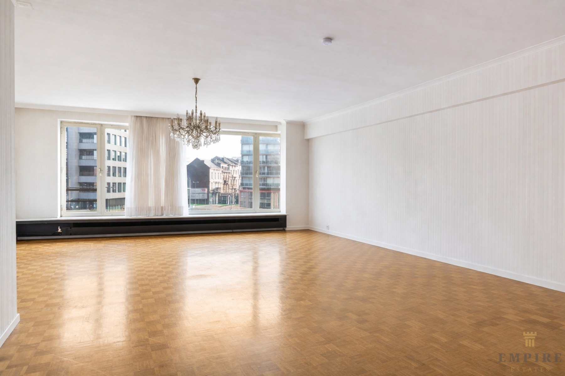 Ruim en lichtrijk appartement (ca. 147 m²) met 2 terrassen en autostaanplaats - foto 3