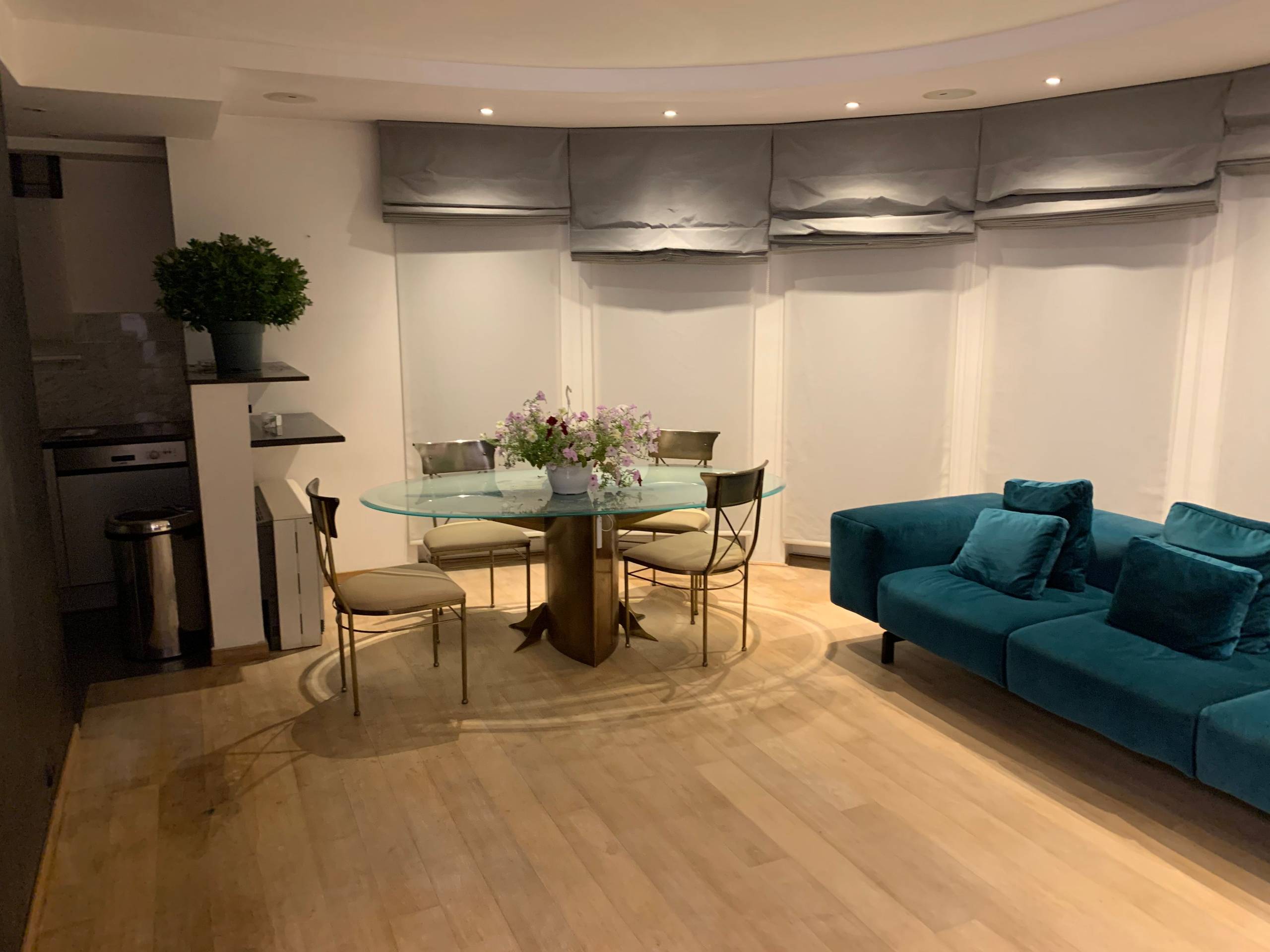 Elsene – Exclusief 2-slaapkamer penthouse gemeubeld met terrassen en adembenemend uitzicht - foto 2