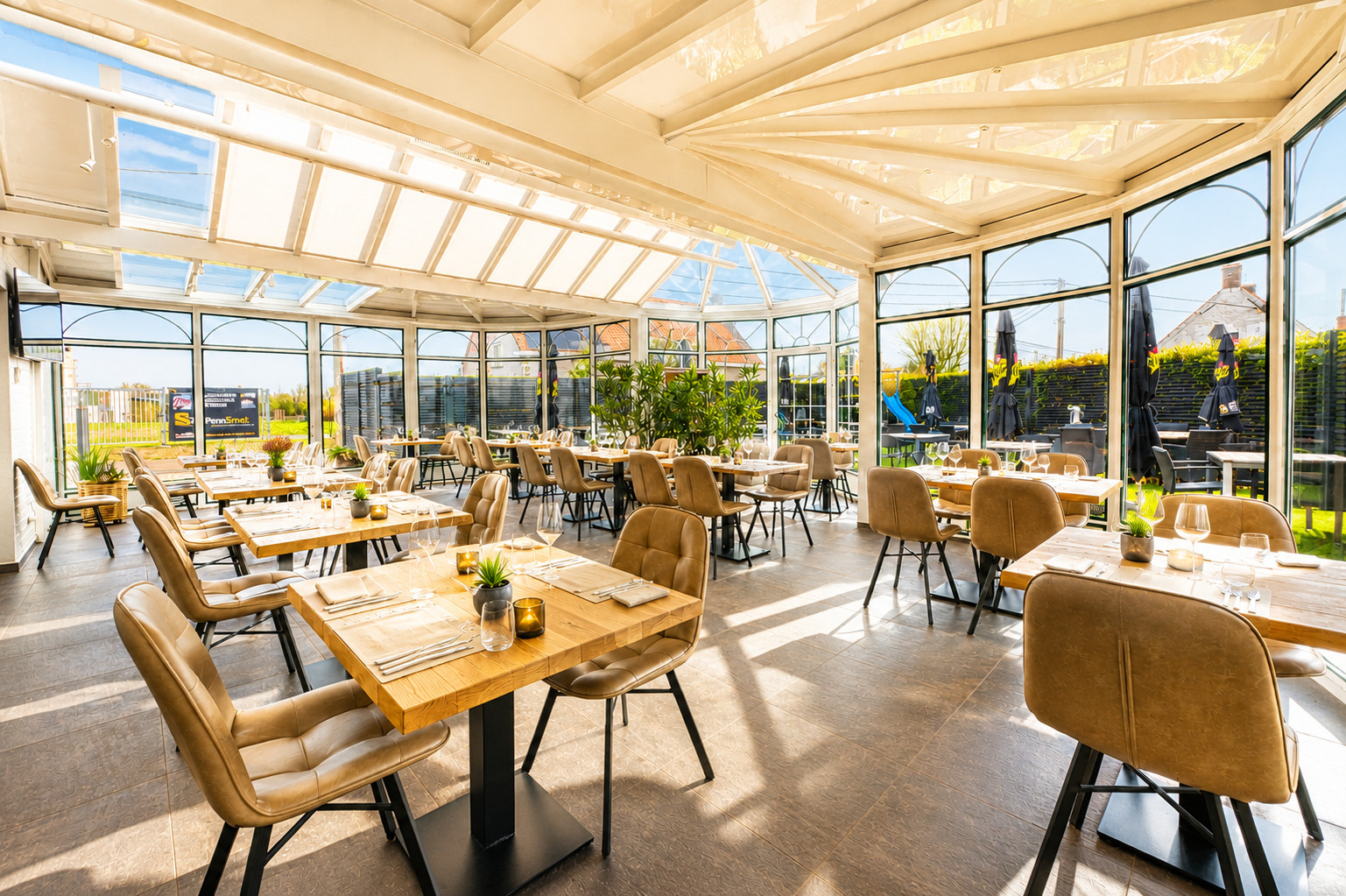 Instapklare horecazaak met woonst, prachtige veranda en zonneterras - photo 5