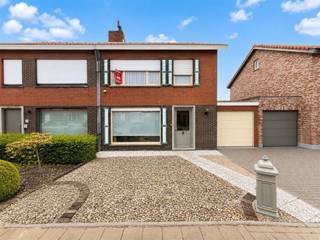 Info & Visit: 0494 69 36 09 - Voor de beschrijving en de wettelijke informatieplicht (art.5.2.6 VCRO en Watertoets, EPC, EPC-nummer,…) verwijzen we naar de advertentie op de website van Immo Derveaux te bereiken via - https://www.immoderveaux.be - waar u ook andere interessante panden kan terugvinden. De inhoud van deze advertentie valt onder de uitsluitende aansprakelijkheid en verantwoordelijkheid van Immo Derveaux, Vincent Derveaux BIV 513 924, die ons deze advertentie heeft aangeleverd. Klachten of opmerkingen over de inhoud dienen rechtstreeks aan Immo Derveaux kenbaar gemaakt worden via e-mail: - info@immoderveaux.be -***xxxINW-Derveaux-