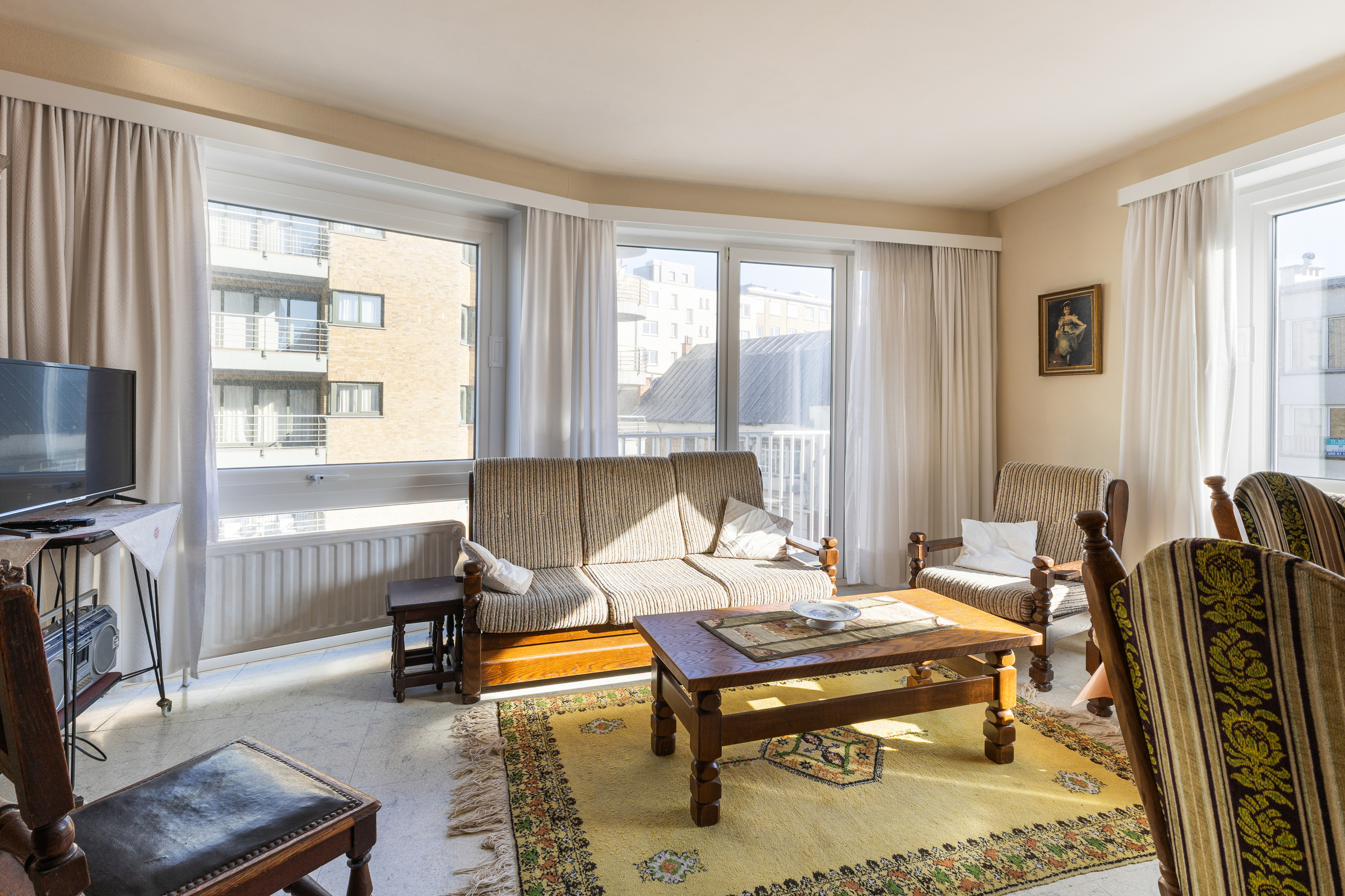Lichtrijk appartement te koop nabij de zeedijk in Koksijde - foto 1