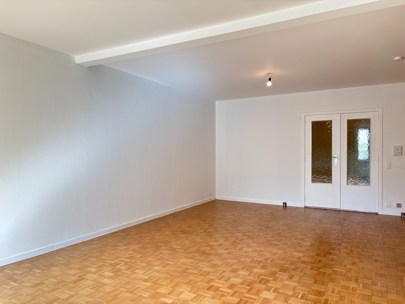 Energy-efficient 2-bedroom apartment with sun terrace and garage box in Heverlee! - photo 5