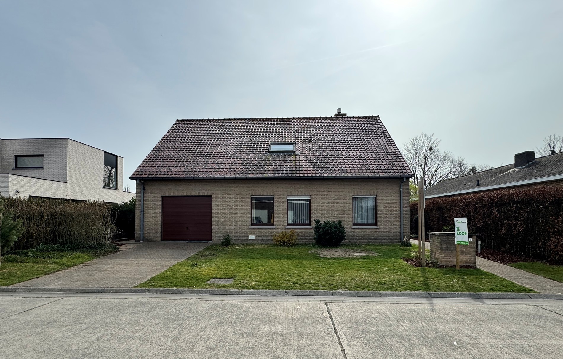 Alleenstaande instapklare gezinswoning met 5 slaapkamers zuidgerichte tuin en garage te Koekelare - foto 4