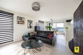 Luxueus 3-slaapkamerappartement met zuidwest-georiënteerd overdekt terras in recent gebouw (2018) met lift Dit moderne appartement combineert...