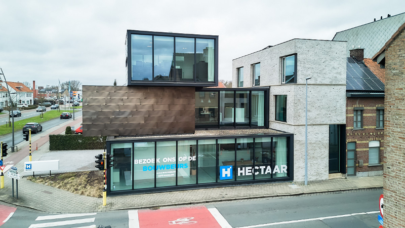 Uniek kantoorgebouw te koop langs de Westlaan te Roeselare - foto 3