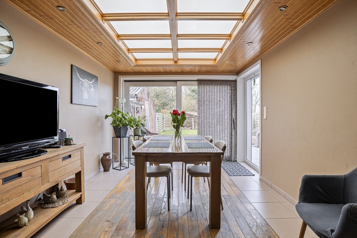 Maison à vendre à Vlamertinge avec jardin, garage et 3 chambres - photo 5