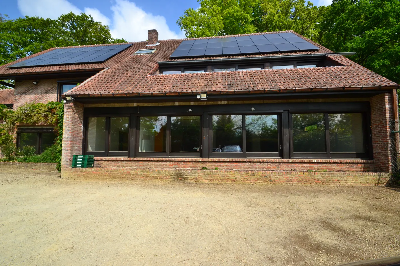 LINDEN TE HUUR kantoorruimte met ruime parking - foto 5
