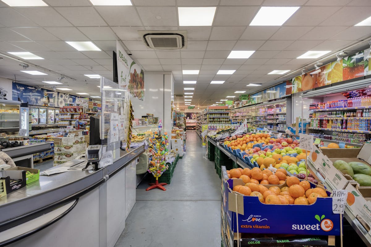 Commercial property 537m² with parking for sale on the Pauwengraaf - photo 3