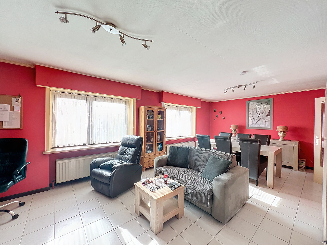 Ruim 2 slaapkamerappartement met garagebox te Maldegem - photo 3