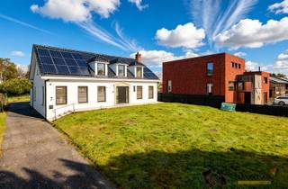 Hier bevinden we ons in 1 van de mooiste lanen van Leopoldsburg, vlakbij de natuur.Deze villa werd recent vernieuwd en is technisch volledig in orde...