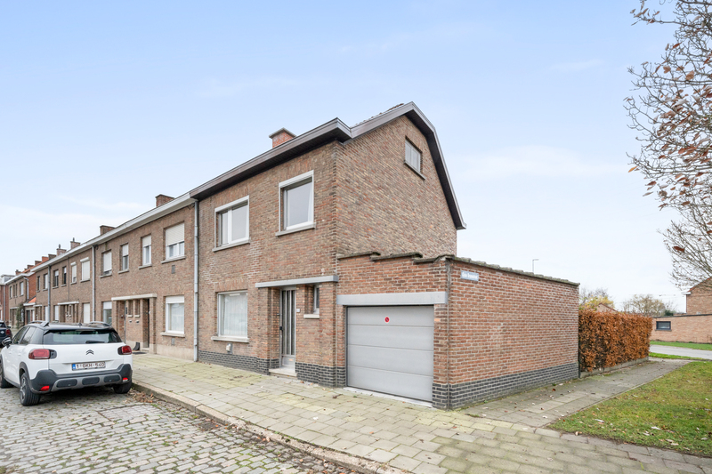 House for sale in Roeselare with 3 bedrooms - photo 2