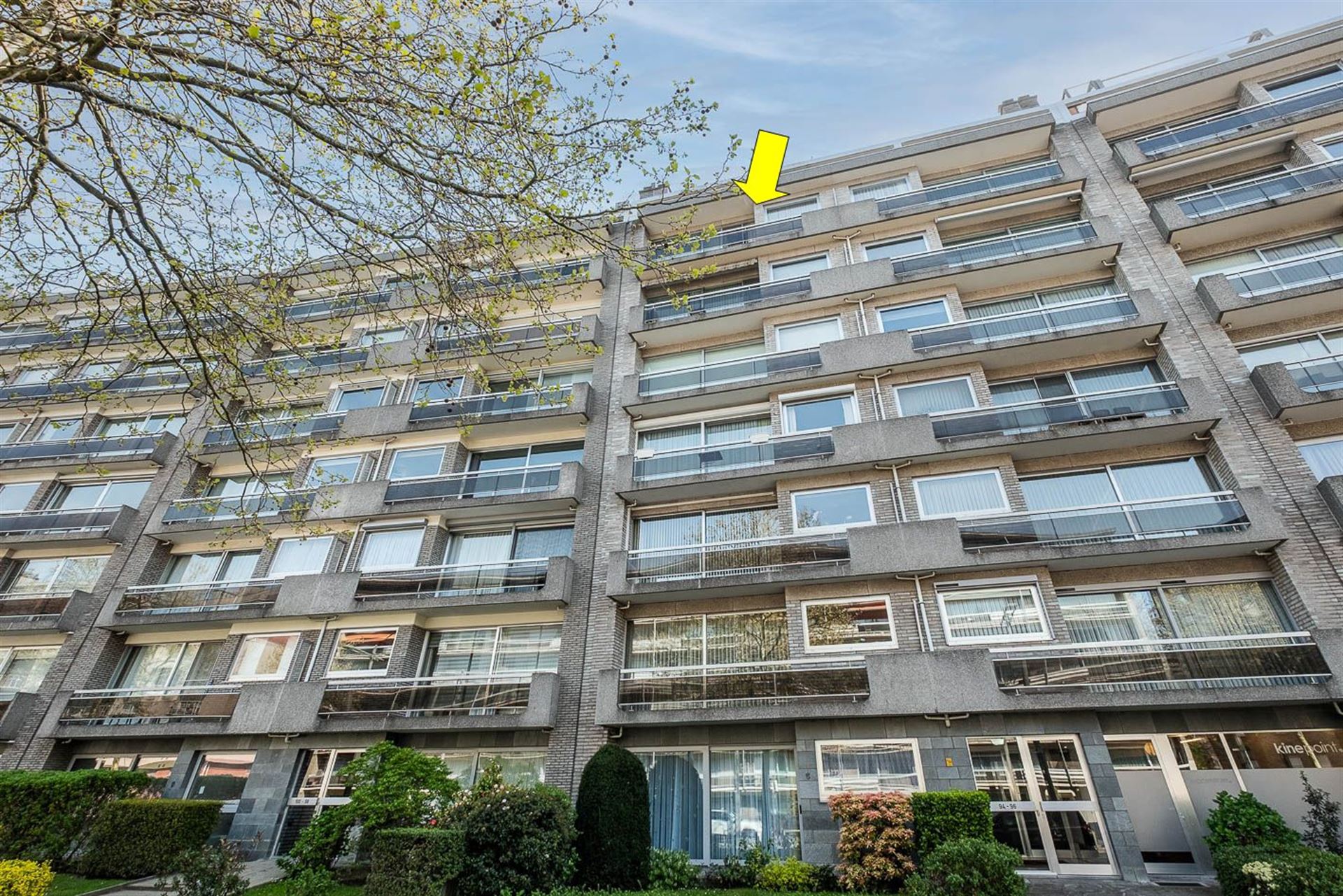 Zeer verzorgd appt. met 3 slaapkamers, dressing en 2 terassen - foto 1